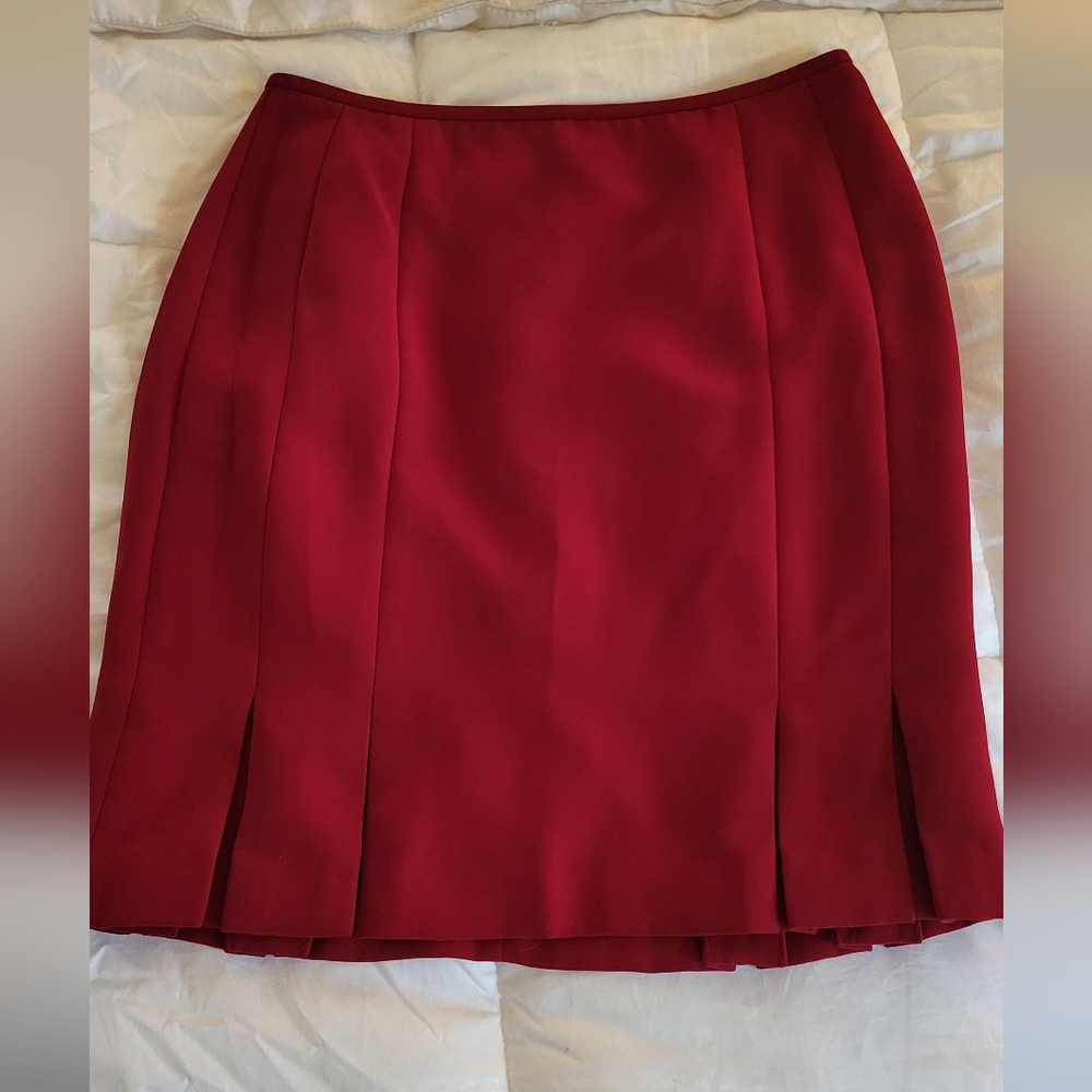 Tahari skirtsuit petite red size 6 - Picture 13 of 14